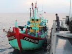 tni-al-tangkap-kapal-ikan-asal-malaysia-di-selat-malaka