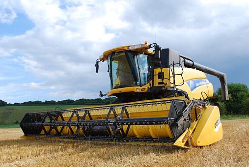 combine-harvester-702413__340