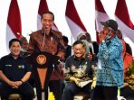 Serahkan-SK-Hutan-Sosial-dan-TORA-Presiden-Jokowi-Manfaatkan-untuk-Kesejahteraan-1024x683